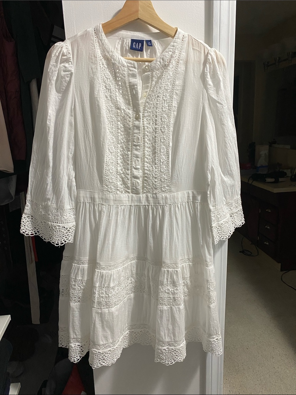 GAP White Cotton Eyelet Mini Dress